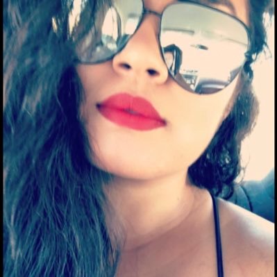 ParedesJasminnn's profile picture. 