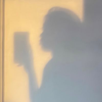 rainbythewater's profile picture. 22| reading acc