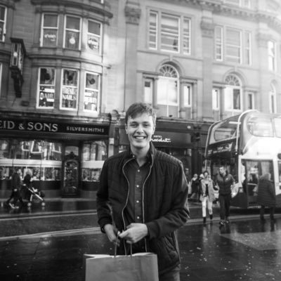 History | Edinburgh/Durham/York/London | PR consultant | TAP 🏰 🖼️ 🌳