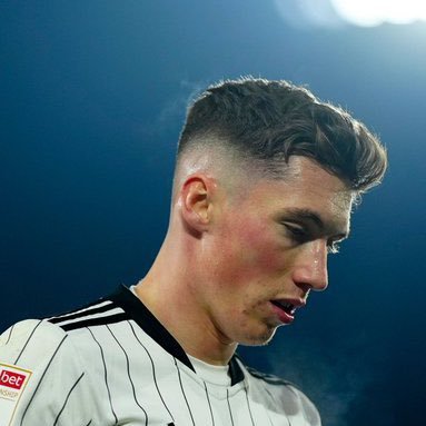 Following the whites up and down the country, commonly found in the Hammy End ⚫️⚪️⚫️⚪️⚫️⚪️⚫️⚪️⚫️⚪️