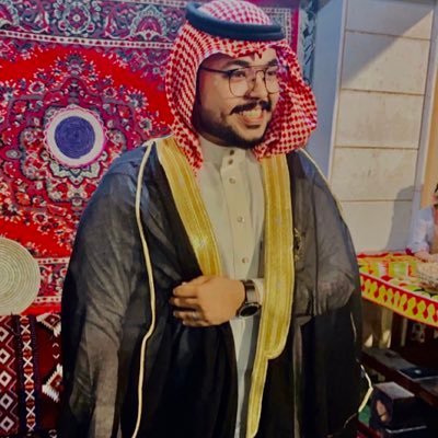 الاعلامي عبدالعزيز علاقي ( لايف الجنوب ) ومدير علاقات استدامة لريادي الاعمال عضو بصحيفة سهم مرخص من صحيفه عصف الاخباريه من 10 اعلامين على على مستوى المملكة