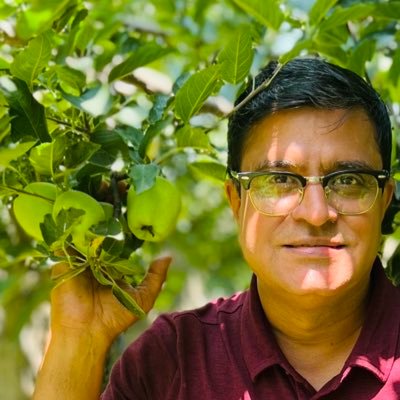 DrJayeshSolank2's profile picture. 