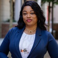 Tope Abiara (@loveclinicng) 's Twitter Profile