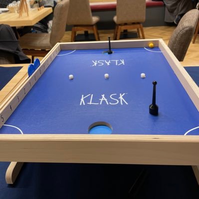 iw12board_game's profile picture. ボドゲ初心者🔰ボドゲ、trpg、マダミスについて語ったり、遊んだりしたい! 気軽に絡んでもらえると喜びます🎲目指せボードゲームカフェ開店!?