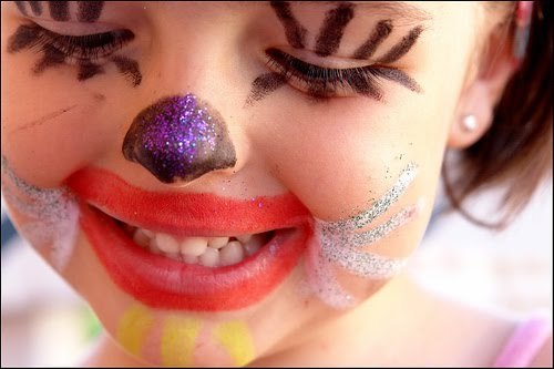 Mas eu quis, busquei, e insisti, e se hoje esse sorriso demostra o que eu siinto, é porque eu lutei, conquistei e venci ;*