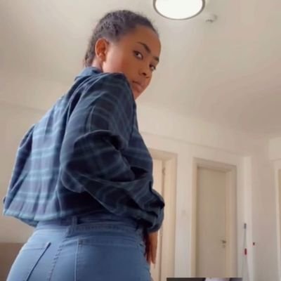 PhilipsBolaji's profile picture. I love life 💕.  Call me sunshine 🧓