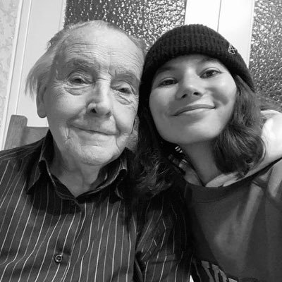 Nanisdanel's profile picture. 