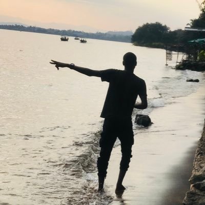 mryaleyale1's profile picture. Sinzi ibyo ntaziko nzi! Icyo nzi nuko ntacyo nzi.