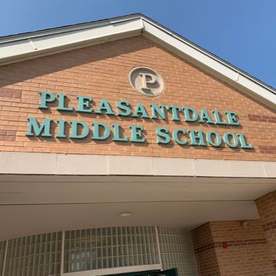 This is the official twitter account of the Pleasantdale Middle School Principal in Pleasantdale SD 107 in Illinois. #107achieves #dreambigpdale #pdalepride