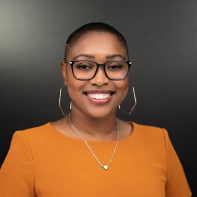 🖤Truth/Student/Joy Centered Pedagogy🏆Dwyer Award Winner for Excellence in Education🌍Student Travel Tribe 👩🏾🏫Trainer/Mentor/Public Speaker🤎VIEWS MY OWN