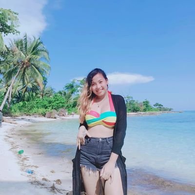 EnteraAnnie's profile picture. Convert your dreams into goals.