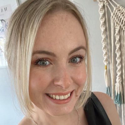 Jennife90321951's profile picture. 👩🏼🏫🌏🧘🏼♀️