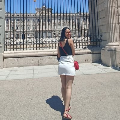 cromero1209's profile picture. Candidata a Magister en Economía y Desarrollo. Economista📈 @UIS
Investigo en temas de género💜.