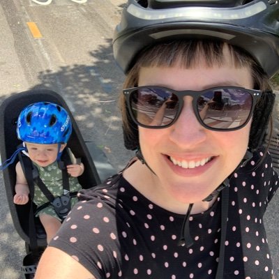 Safe streets activist, city planner, feminist, mom. Electric cargo bike enthusiast. 🌳🚲 she/her