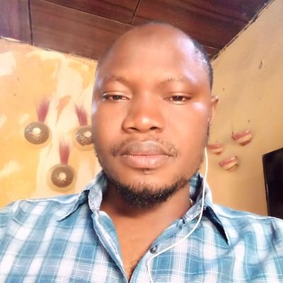 Ahmedha702's profile picture. 