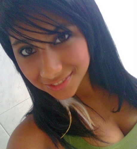 ' Digno de admiração é aquele que tendo tropeçado ao dar o primeiro passo, levanta-se e segue em frente !