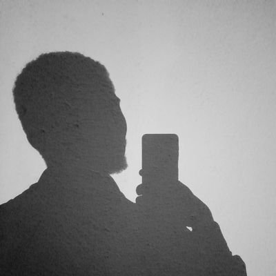 ARIES ♈
Simply Eccentric 😏
tech enthusiast 👨💻
Pharmacist 💊
Professional profile @isa_omobolaji