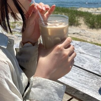 mermaid_inwater's profile picture. くりーむそーだ～～食べたいな～～ああ♪