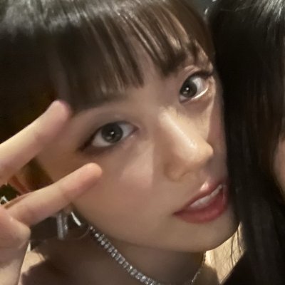 #HASEUL: is it real this time or are yall just tracking the moon again