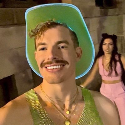 @twitmercan