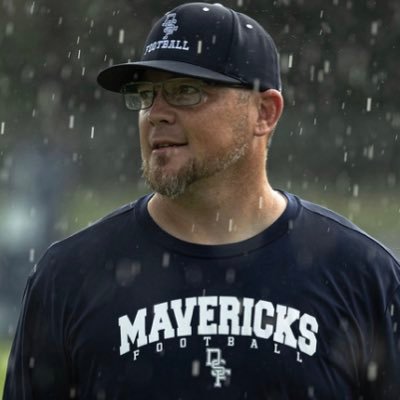 DSF ExcEd math teacher •Head Football Coach @DSFfootball and @DSF_baseball coach • @RMCathletics 🏈⚾️alumni.... LOVE PEOPLE-USE THINGS…NEVER SWITCH THE NOUNS