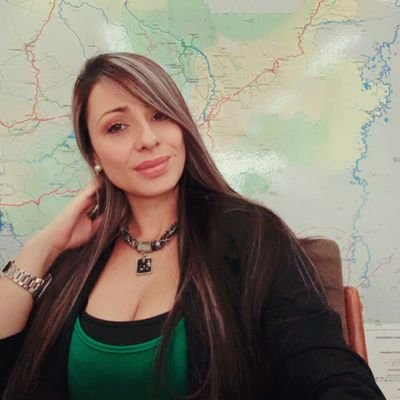 CraftedCharms's profile picture. YouTube: 
https://t.co/qfKWE3vv7b