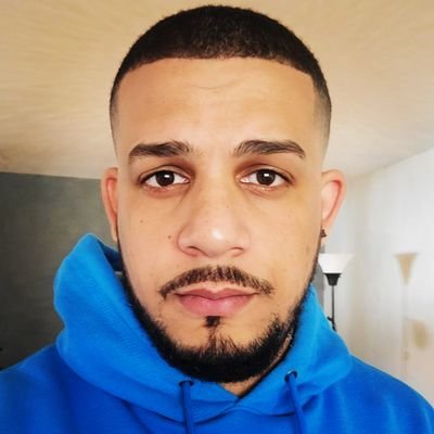 Editor de Vídeo 🎞 - Diseño 🎨 -Funde @doce_pasion Medio Dedicado al Fútbol Dominicano - Researcher para @FootballManager en 🇩🇴.