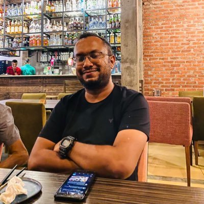 An experienced developer who is on a mission to specialize. It's too late to get started. Currently building a remote job aggregator for front-end developers.
