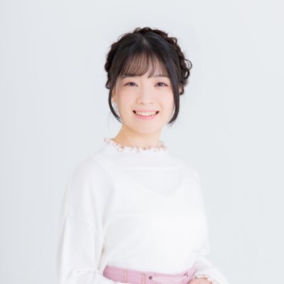 名字も名前もお魚の新人声優です🐟✨ 「義妹生活」奈良坂真綾 役、「けものフレンズ3」キタコアリクイ 役、「どーまんぶ!」羽白由仁 役、「トリッカル・もちもちほっペ大作戦」ギデオン 役、など。