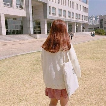 anna09311616's profile picture. 陰キャのhcup💗18歳💜 ｜ω･`)