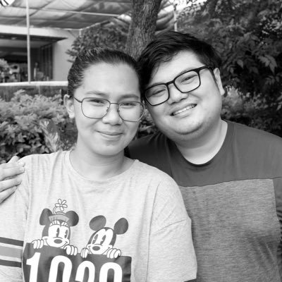 notsoteepeecal's profile picture. 