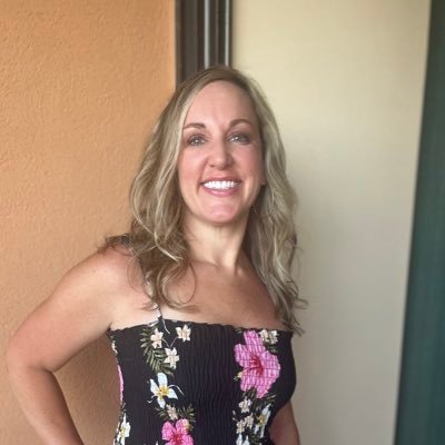 LaurenFuller019's profile picture. Bride to @daduv7kidz, Psalm 16:11