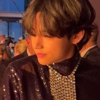 TAE_TAE (@btstaezz) 's Twitter Profile