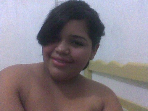 sou uma garota alegre.