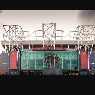 News, Views, Players, Transfers and even WAGs, anything and everything, of and about Manchester United.