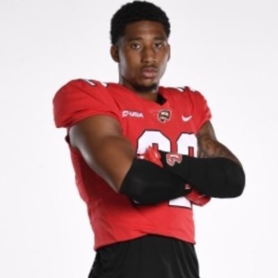 OLB @ The University of Western Kentucky #𝙹𝚄𝙲𝙾𝙿𝚁𝙾𝙳𝚄𝙲𝚃