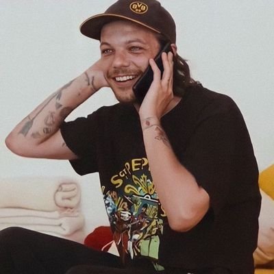 todo lo que tenga que ver con louis y méxico, si quieren mandar alguna aportación nuestro dm está abierto