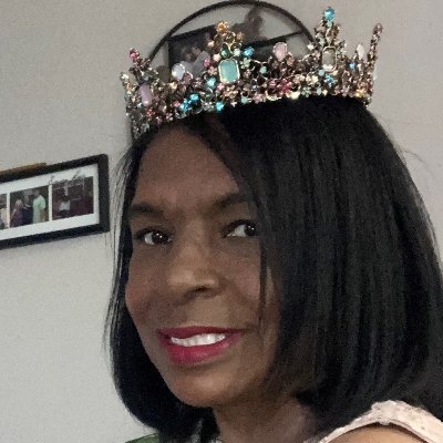 KG Teacher/Self-proclaimed Queen/Breast Cancer Survivor!! 61 years young! In 1984, I became the first Black teacher at the school I graduated from! I ❤️ Jesus!