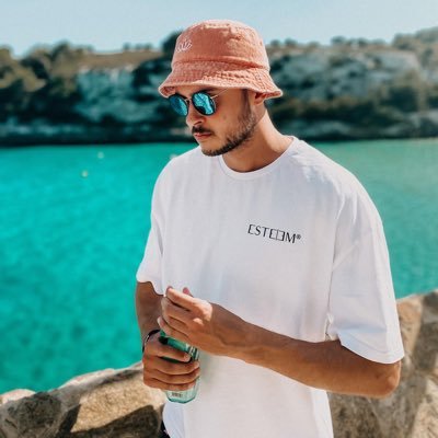 KNNYX_CSGO's profile picture. David | 29 | CS2 | Streamer | CS:GO earnings💸