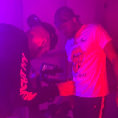 | The life of.. | 👌🏾🌍| New age R&B Artist | https://t.co/IlMbdCFDTn