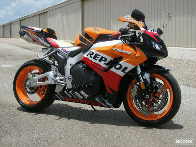 Motorcycle enthusiast, with a love for tech news