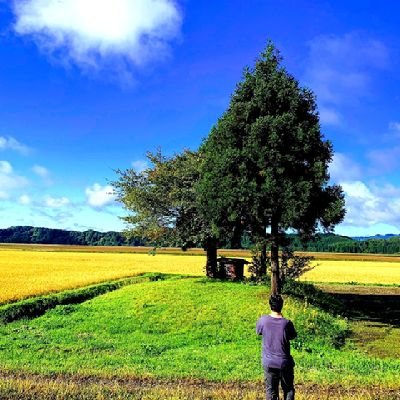 秋田県内での旧跡・史跡巡り、菅江真澄の道、旧街道、登山の記録や風景写真(最近は過去写真中心)を毎日ポストしています。水曜日は県外ネタも。それ以外の雑記・趣味はサブ垢 @tsukinowaogara1 にて。
県北出身で秋田市在住。
無言フォロー歓迎。エロ垢や出会い系は即ブロック！

インスタ(風景写真中心)↓