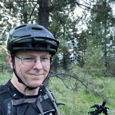 Biking, gardening & weather. Trained NWS Spotter, member Evergreen Mtn Bike Alliance & WTA