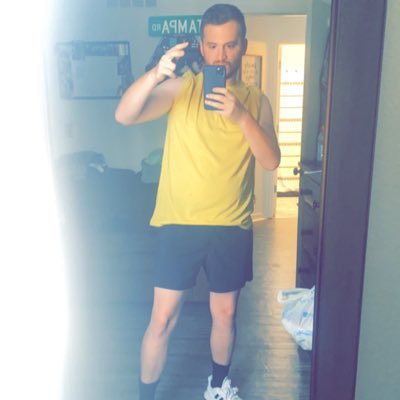 KaySwiggs's profile picture. just a dude that probably needs to get the fuck off twitter