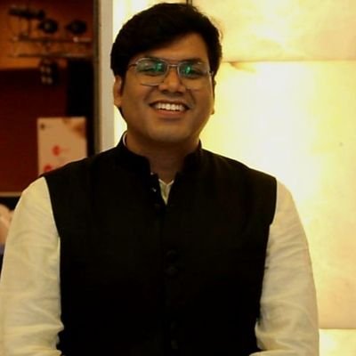 40 under 40 | Editor @ https://t.co/Y11BUND9dq | CEO @ DMCL (DNA) | Storyteller | यायावर ❤
Retweets, links, likes and follows are not endorsements. Views are personal.