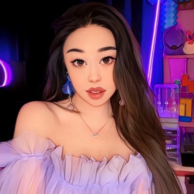 pearlynrae Profile Picture