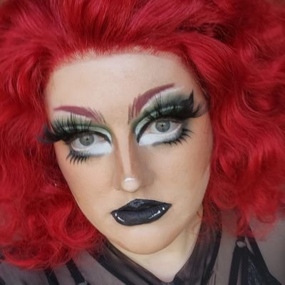 MichMash4545's profile picture. ❤️ 35 - they/them - drag artist - drag videographer ❤️ I'm more active on my fandom acc: @michirooSP