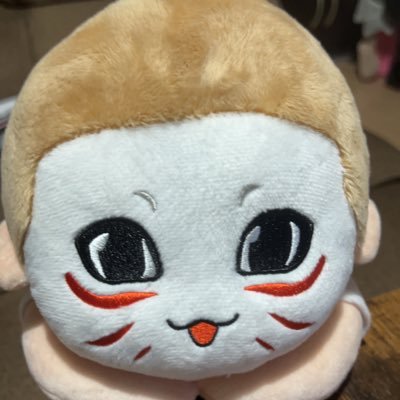 ketsu_0712's profile picture. ゴールデンボンバー 大好き💕樽美酒研二が1番好き🥰 田舎者少し都会に出てきました。中学生になった息子と2人で暮らしてます。息子の野球に振り回され、日々老化を感じてます。Twitter初心者のため失礼があったらごめんなさい