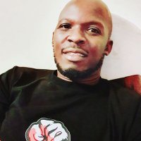 Tosh (@cmkodhek) Twitter profile photo