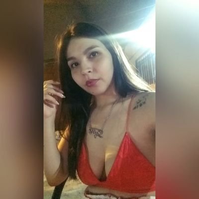 SoofiihBelen's profile picture. Newell's Old Boys Es Mi Locura❤️🖤( ℒℴѵℯ♥ ℒℴѵℯ♥)
Facebook; Sofia Belén  
★25 añitos★ Piscis ♓★ 
Instagram; Sofia.Beleng//ARGENTINA 🇦🇷
